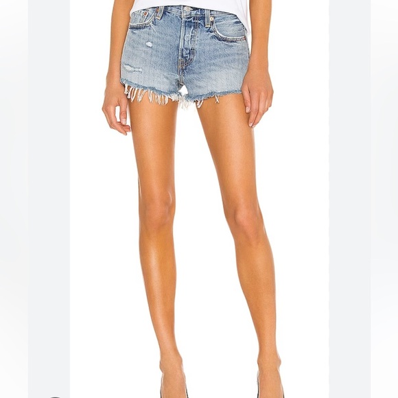 Levi’s 501 Cut Off Jean Shorts - Picture 1 of 10